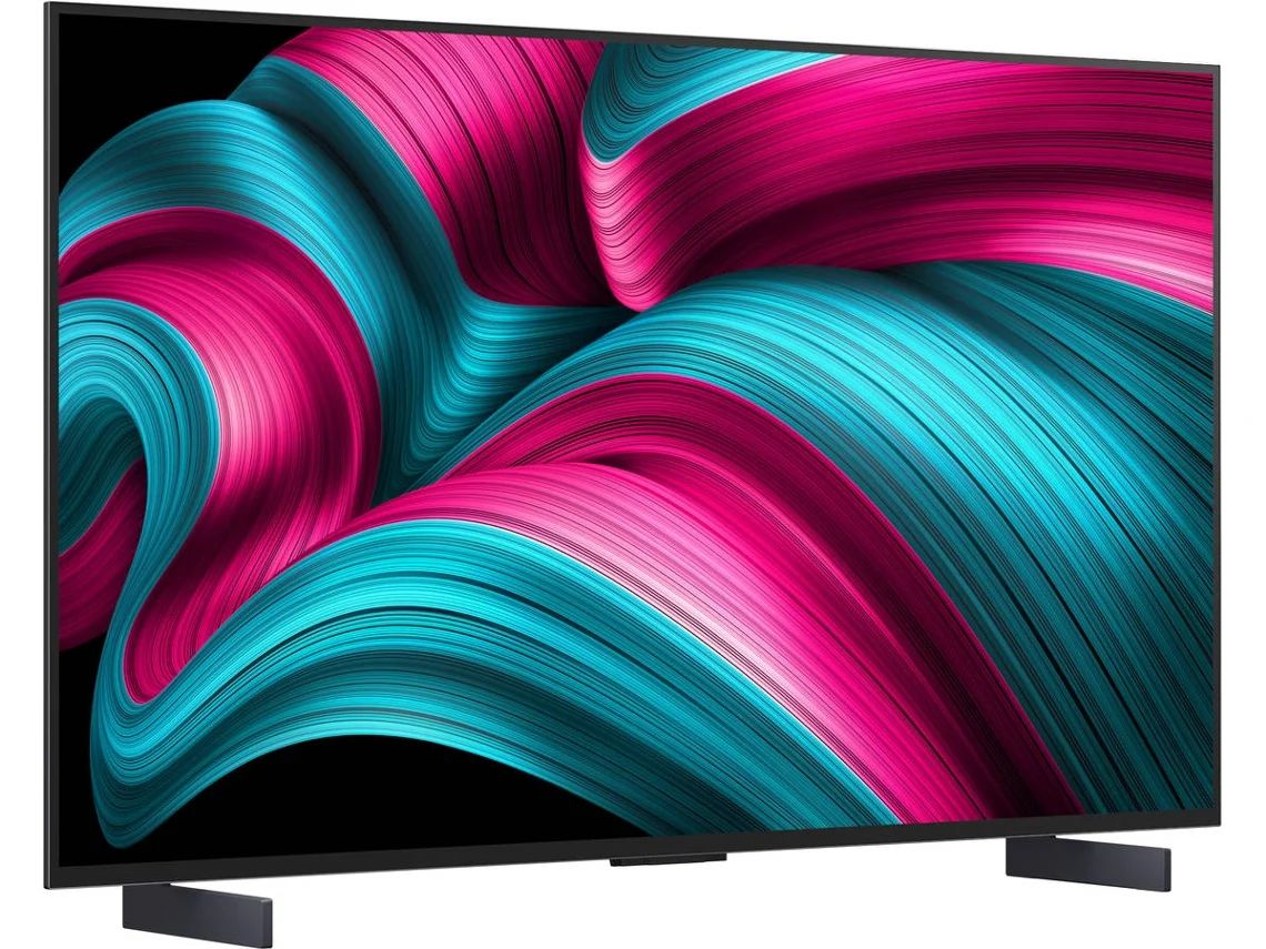 Televisão LG OLED C4 42" com problemas de som